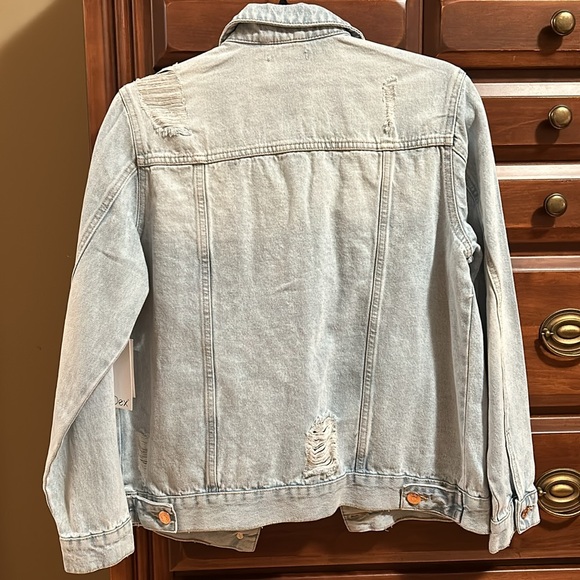 Dex Distressed Denim Jacket, Size Small, NWT - Picture 9 of 12